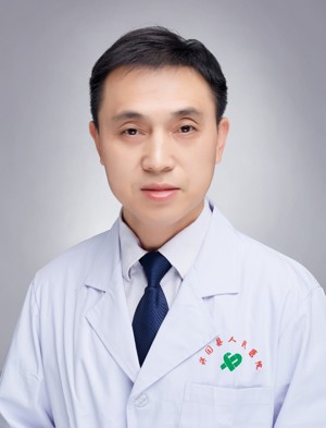 吴立